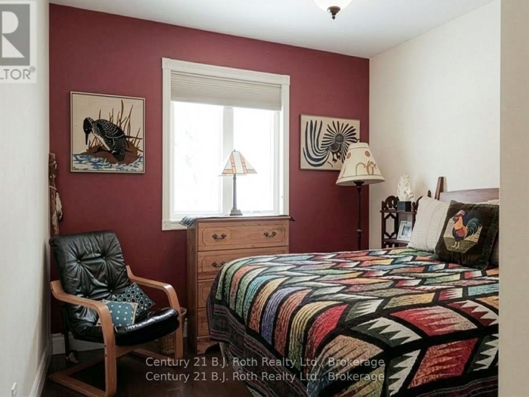 179 BAYSHORE DRIVE, Lake Simcoe