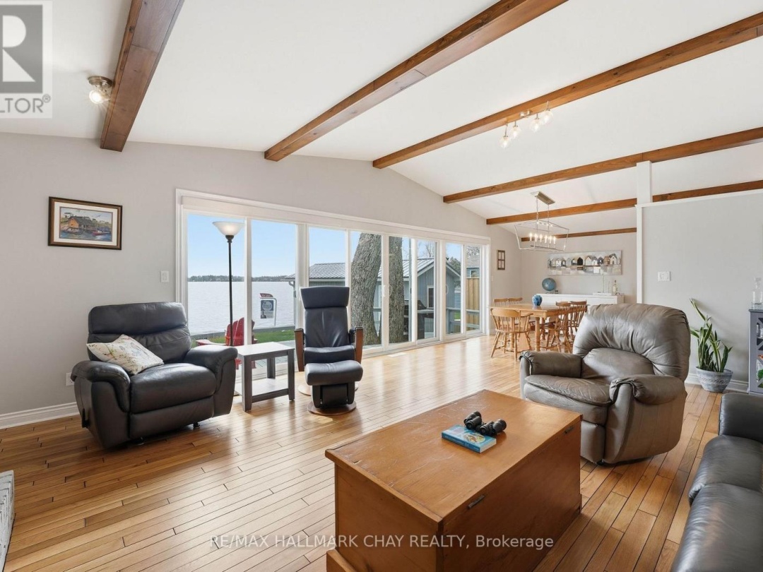 4350 PLUM POINT ROAD, Lake Simcoe