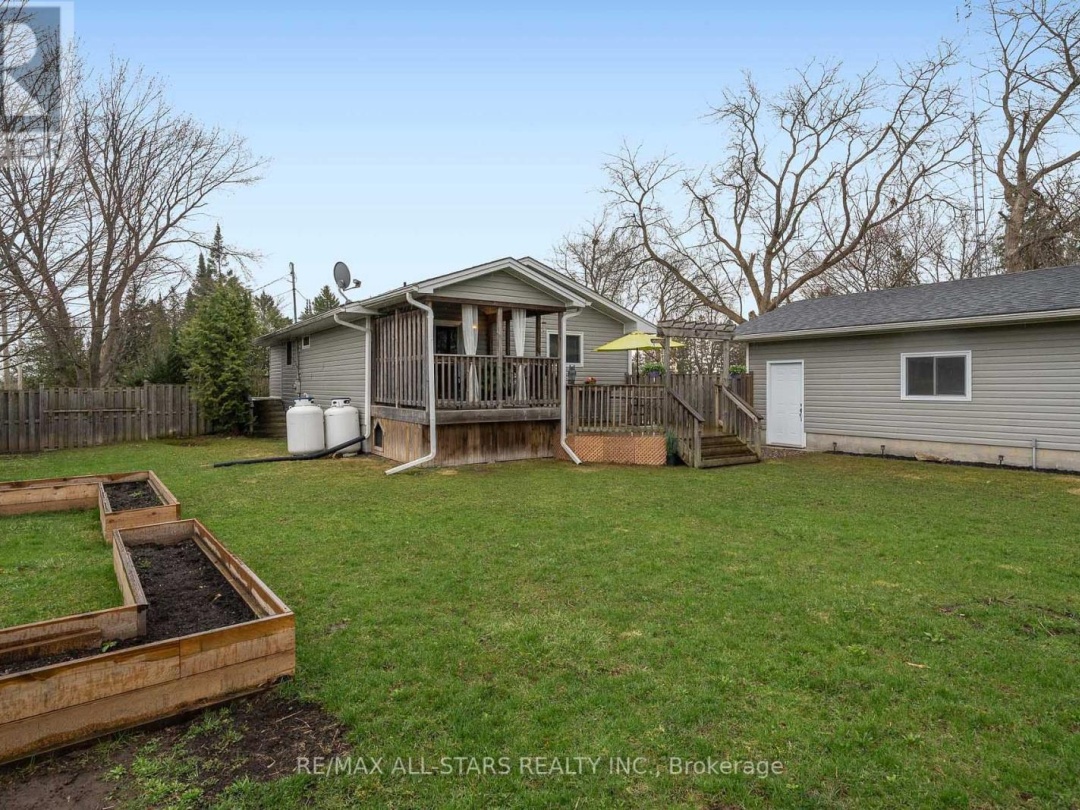 32 Newman Road, Kawartha Lakes (Mariposa)