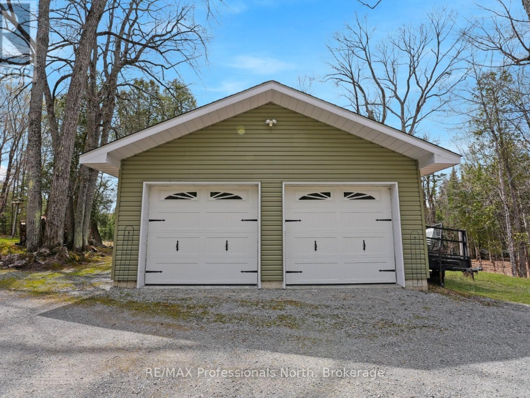 1157 BETWEEN LAKES TRAIL, Soyers Lake