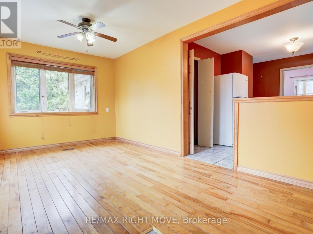 3391 ARMAND AVENUE, Severn (West Shore)