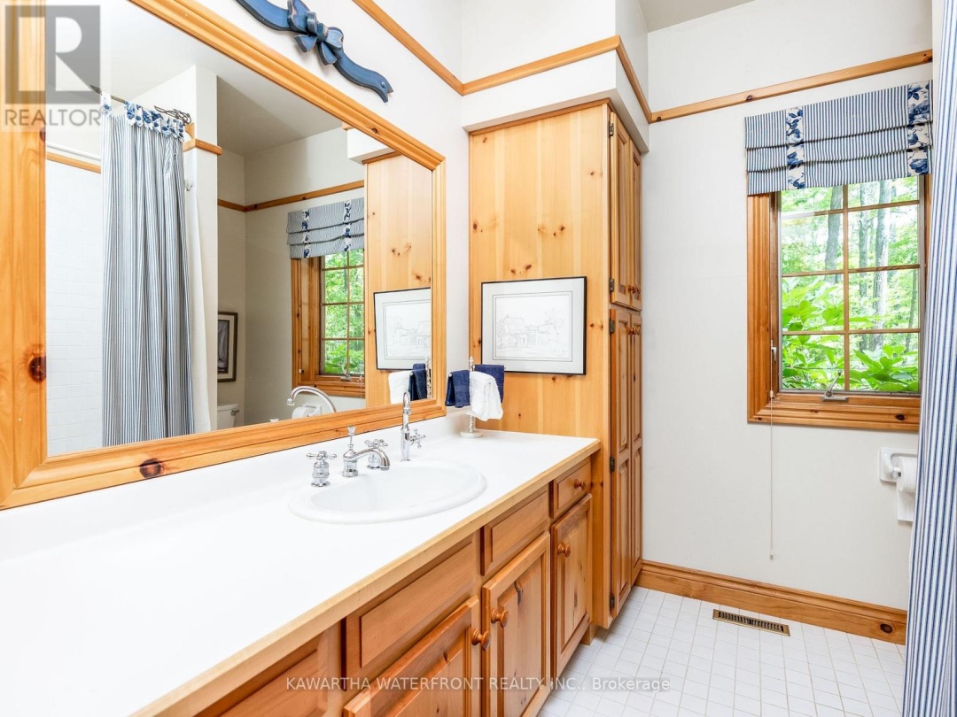 470 INDIAN POINT ROAD, Balsam Lake