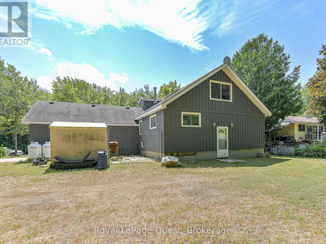 1046 SOUTHWOOD ROAD, 