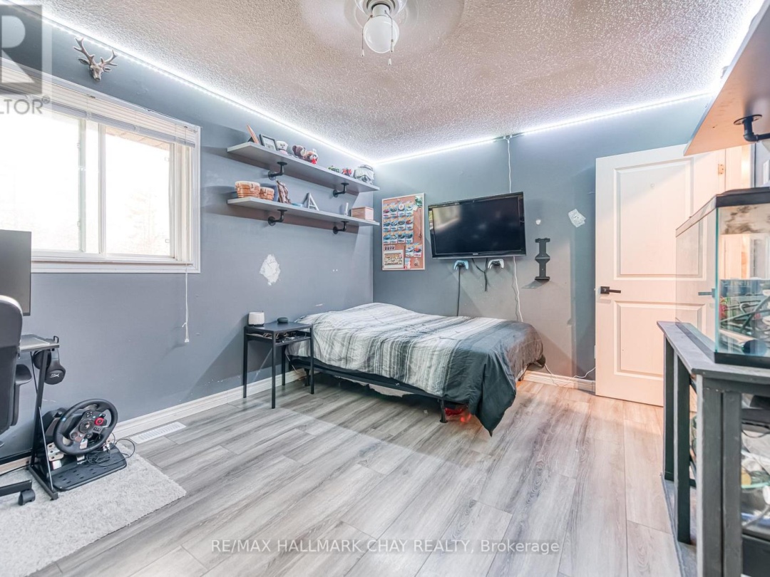 20 HOWARD AVENUE, Brock (Beaverton)