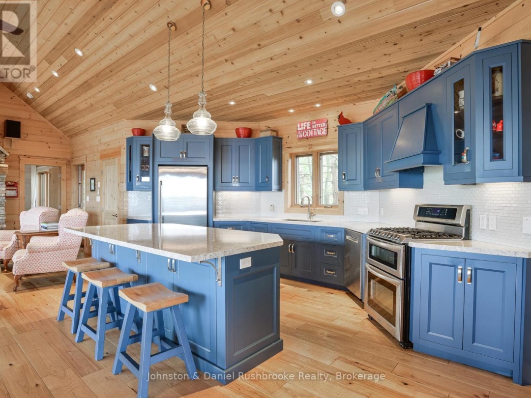 2 ISLAND 1210, Georgian Bay