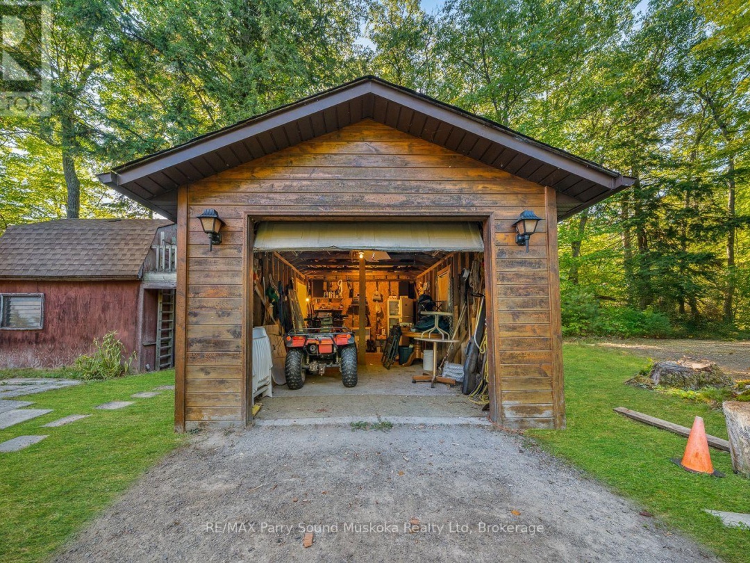 30 OLD SIDS ROAD, Little Whitefish Lake