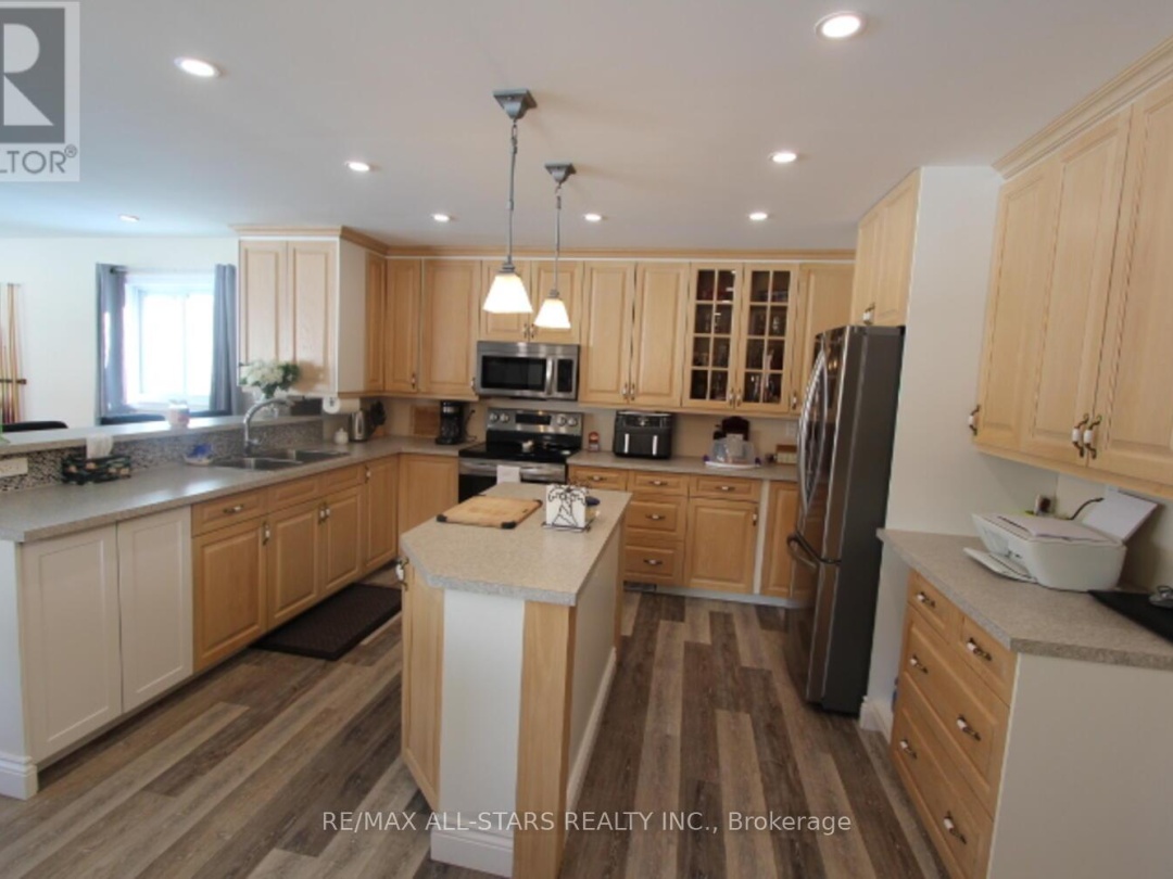 47 NEED STREET, Kawartha Lakes (Bobcaygeon)
