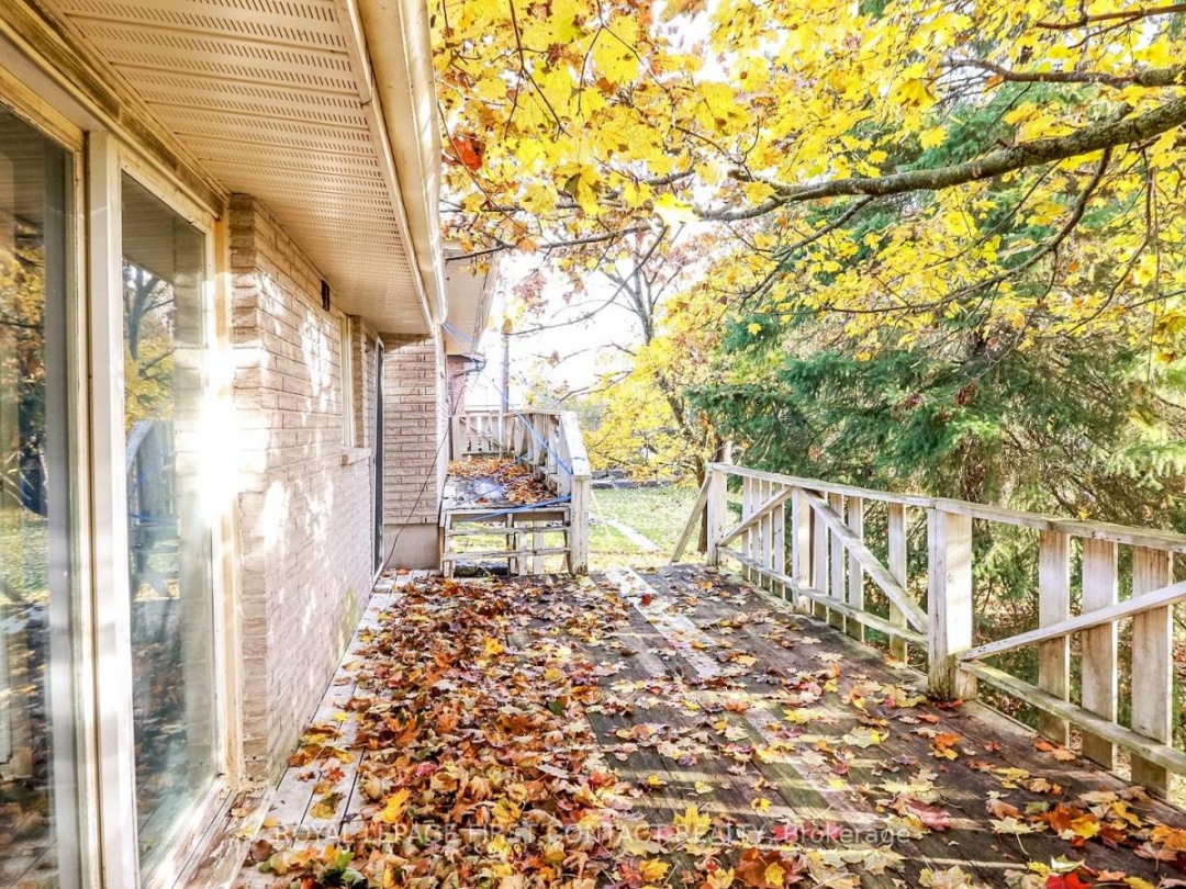 18 KENNEDY DRIVE, Kawartha Lakes (Fenelon Falls)