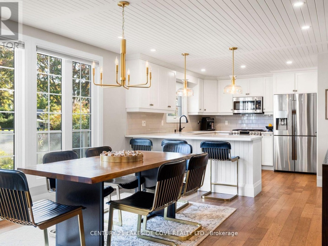 27 POPLAR CRESCENT W, Lake Simcoe