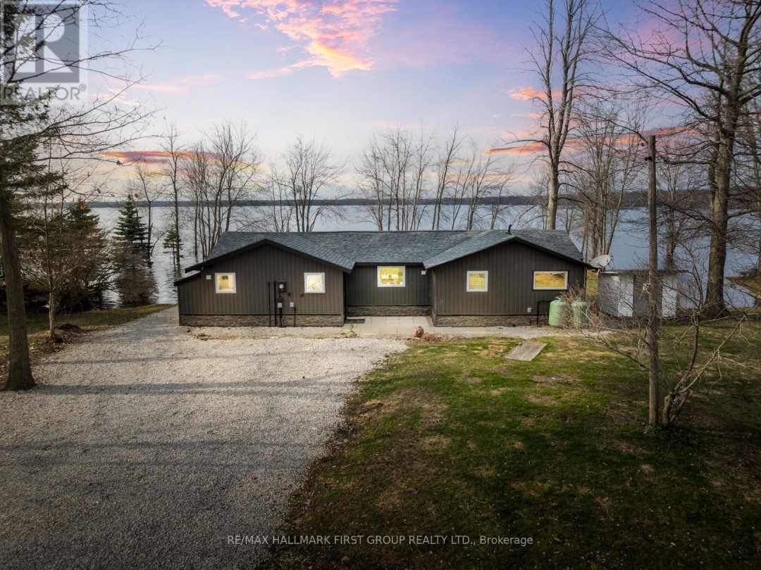 6386 BLUEBIRD STREET, St John Lake