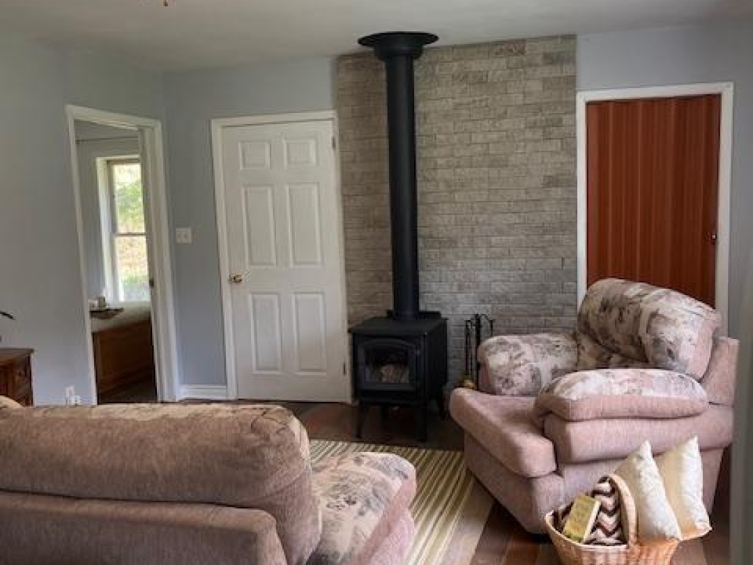 4 AL'S AVENUE, Kawartha Lakes (Laxton/Digby/Longford)
