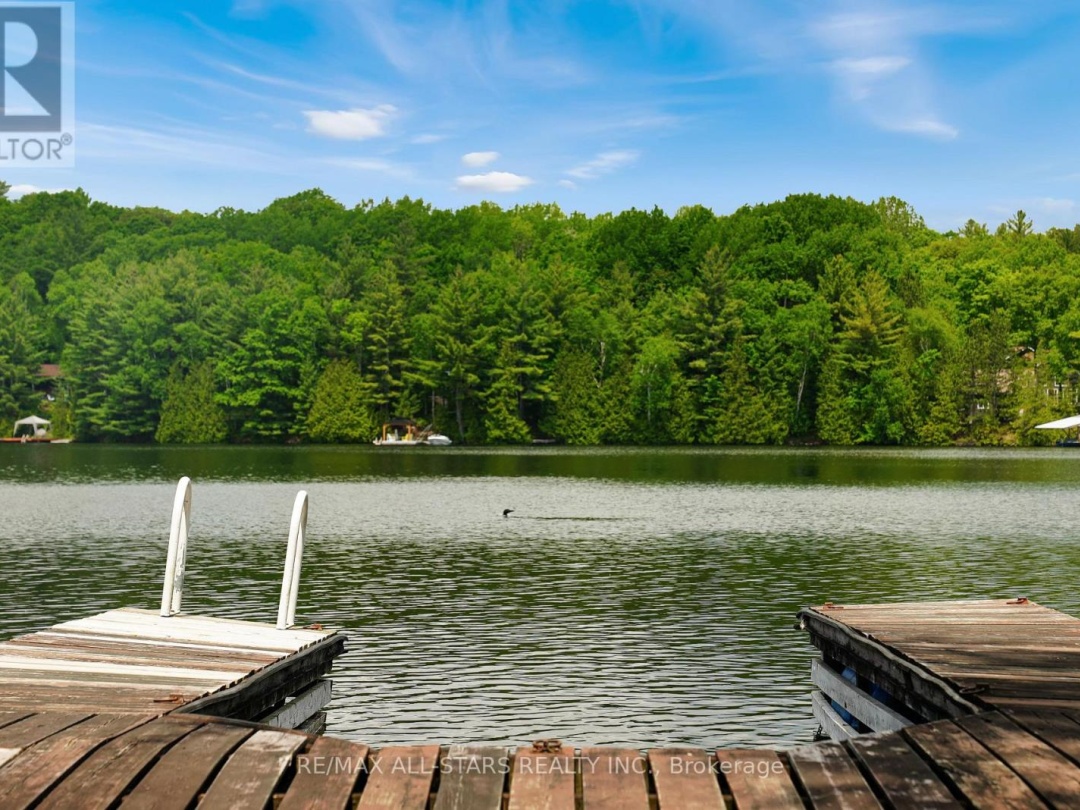 1233 CRYSTAL LAKE ROAD, Crystal Lake