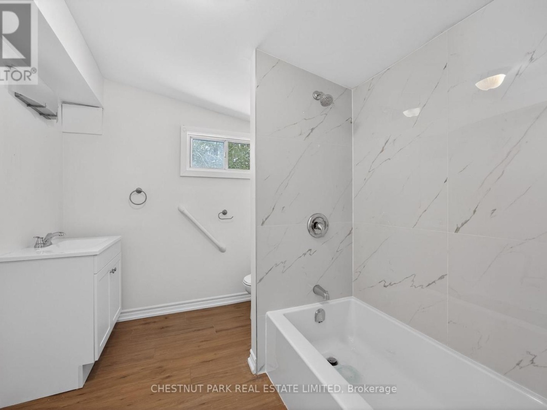 3410 BEACHVIEW AVENUE, Severn (West Shore)