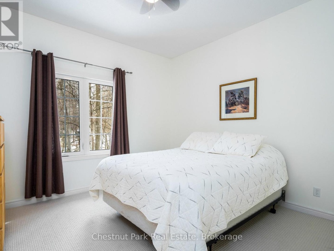 28 BOYD CRESCENT, Oro-Medonte (Moonstone)
