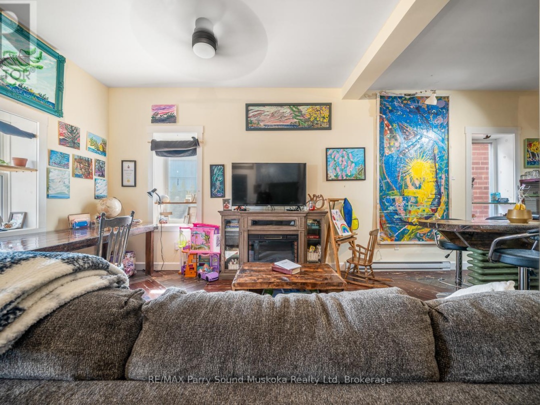 47 GIBSON STREET, Parry Sound
