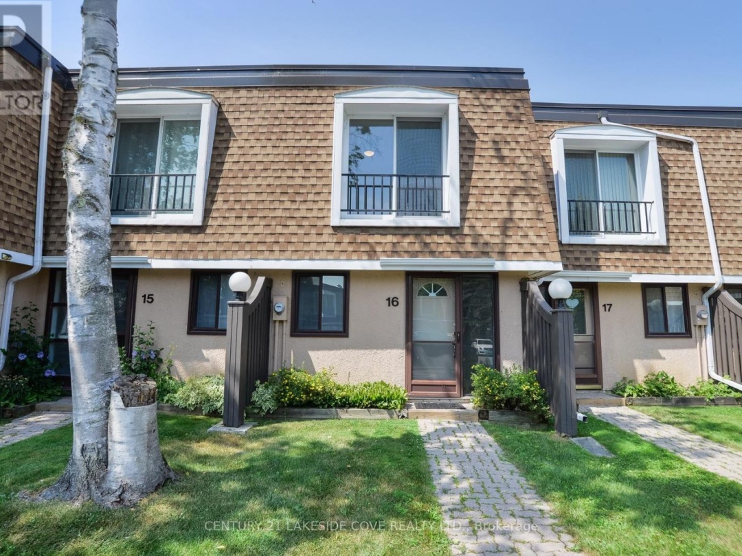 Unit 16 2 Paradise Boulevard, Simcoe Lake