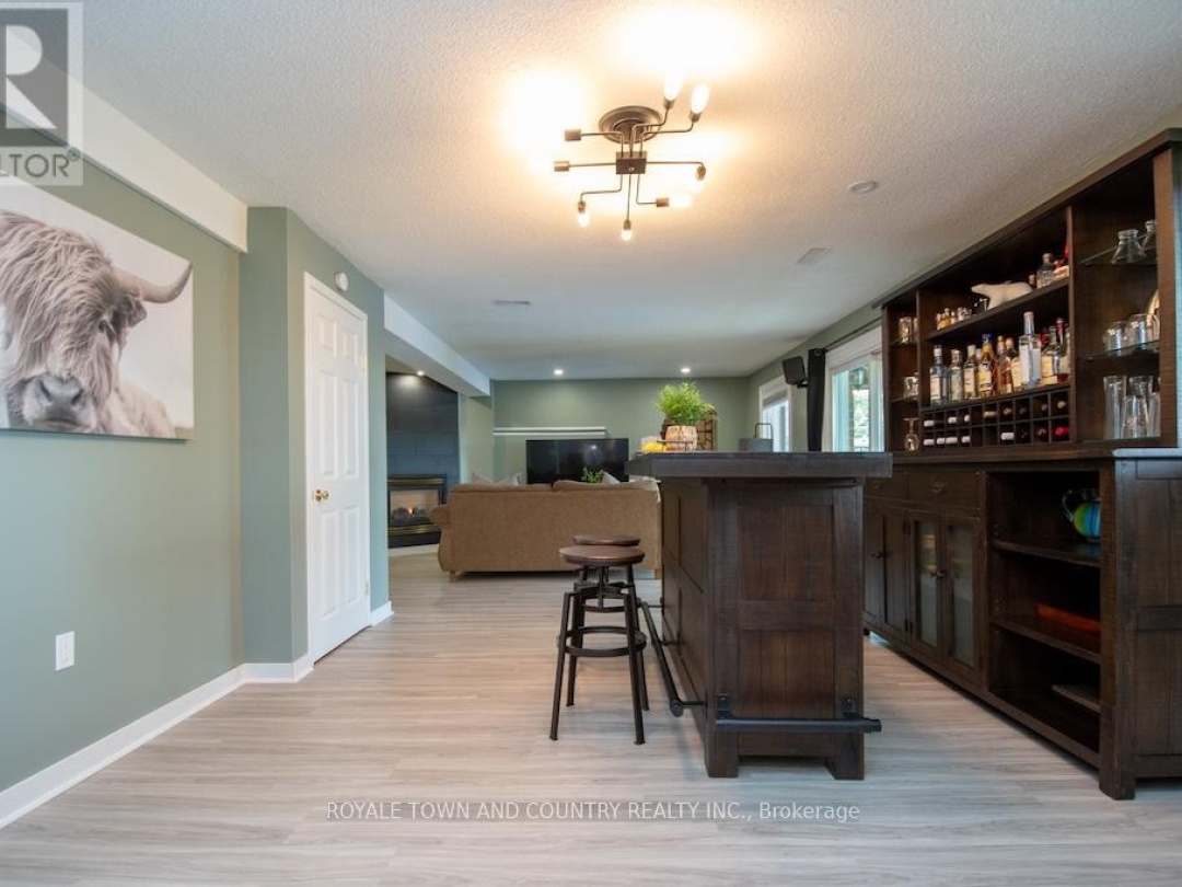 116 Cresswell Road, Kawartha Lakes (Manilla)