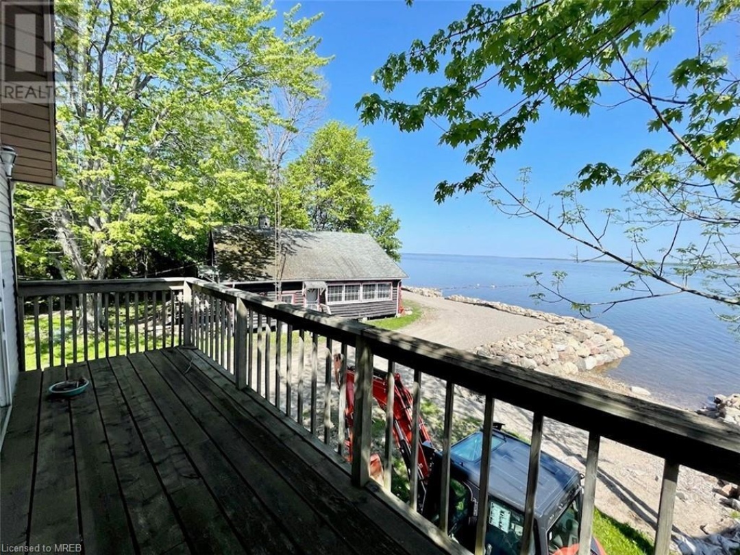 264 Robins Point Road, Georgian Bay