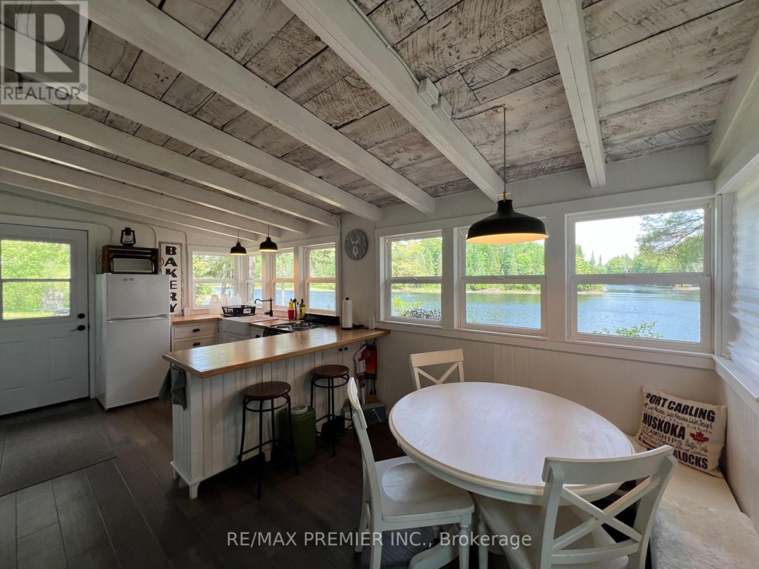 1130 COLONY ROAD, Muskoka River
