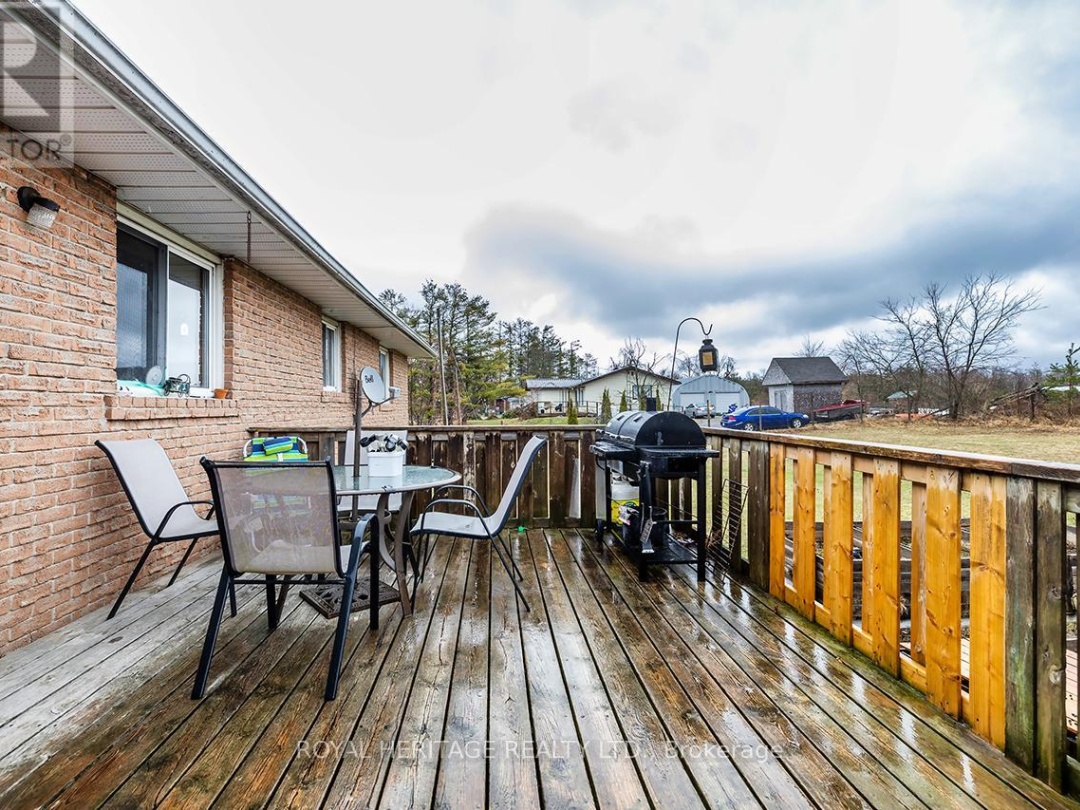 940 PORTAGE ROAD, Balsam Lake