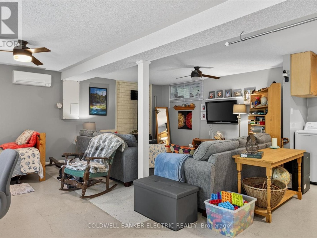 1352 COUNTY RD 49 ROAD, Little Silver Lake