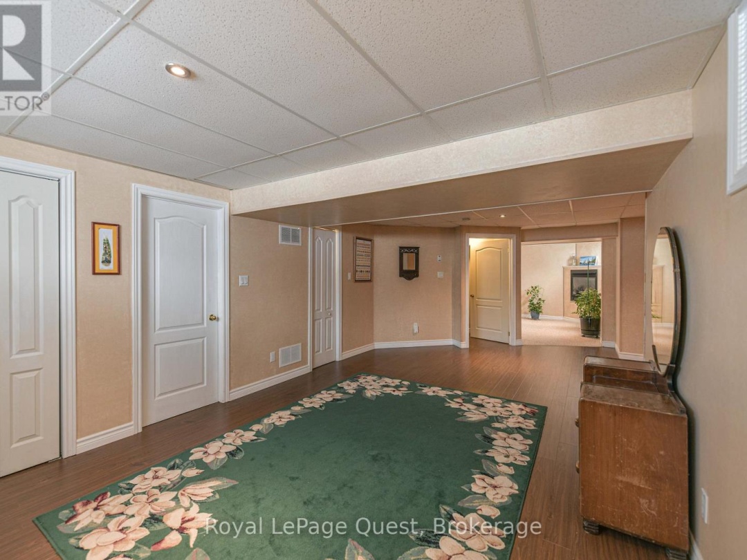 4662 ZACHARY CRESCENT, Ramara (Atherley)