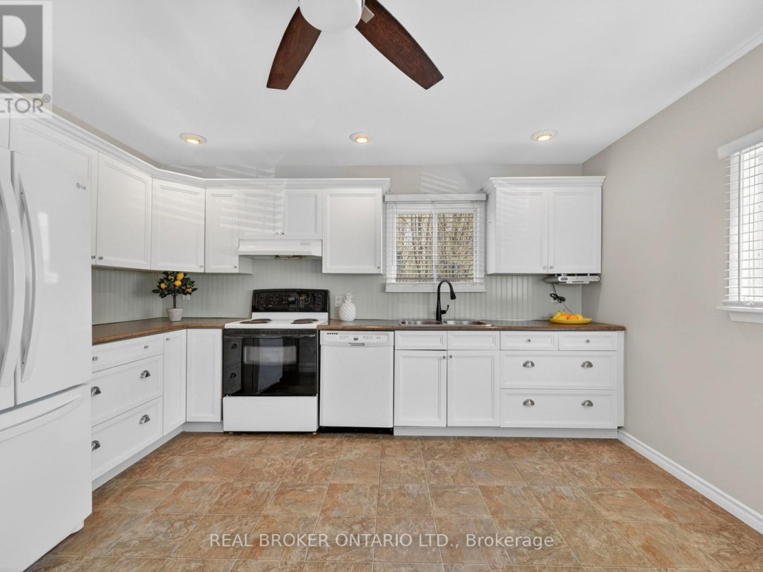 3823 BURNSIDE LINE, Severn
