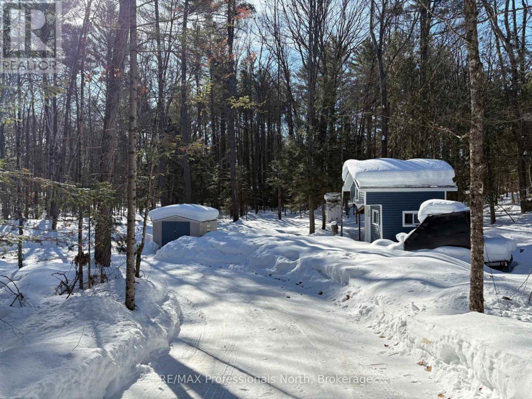1124 LITTLE HAWK LAKE ROAD, Algonquin Highlands (Stanhope)