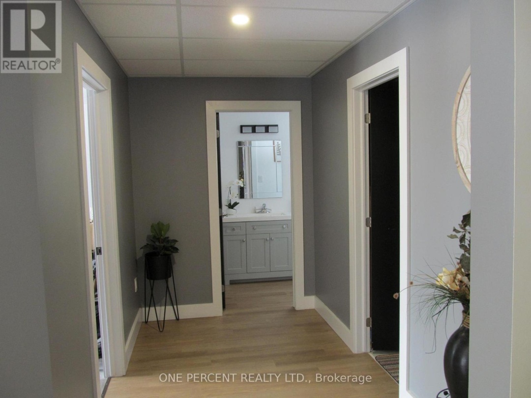 1333 WALKER LAKE DRIVE, Lake of Bays (Sinclair)
