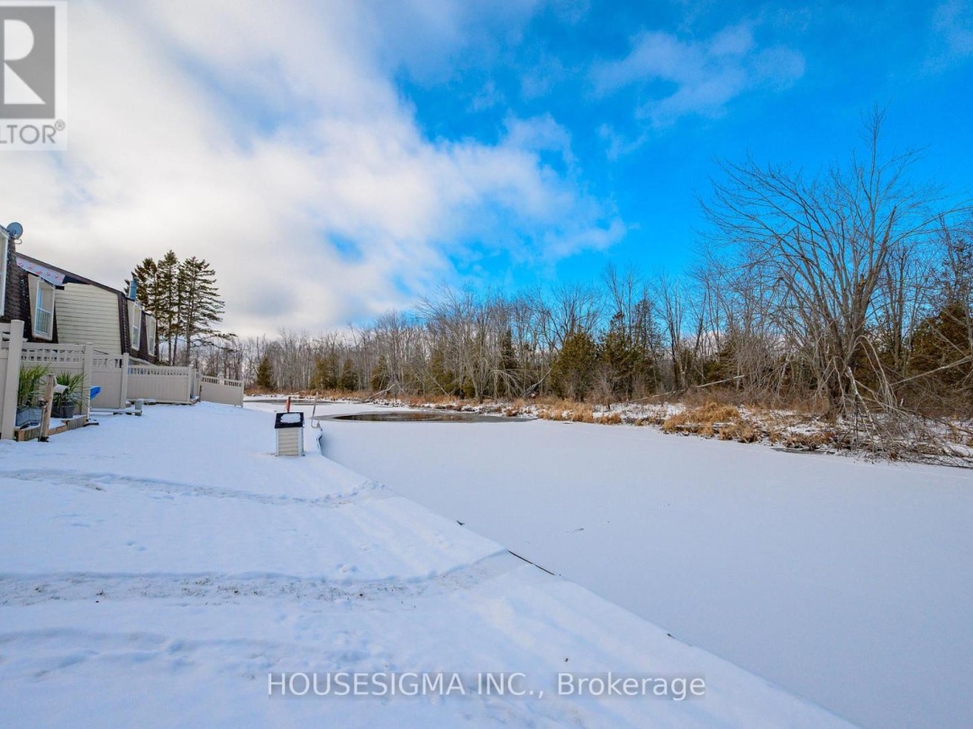 19 - 4 PARADISE BOULEVARD, 