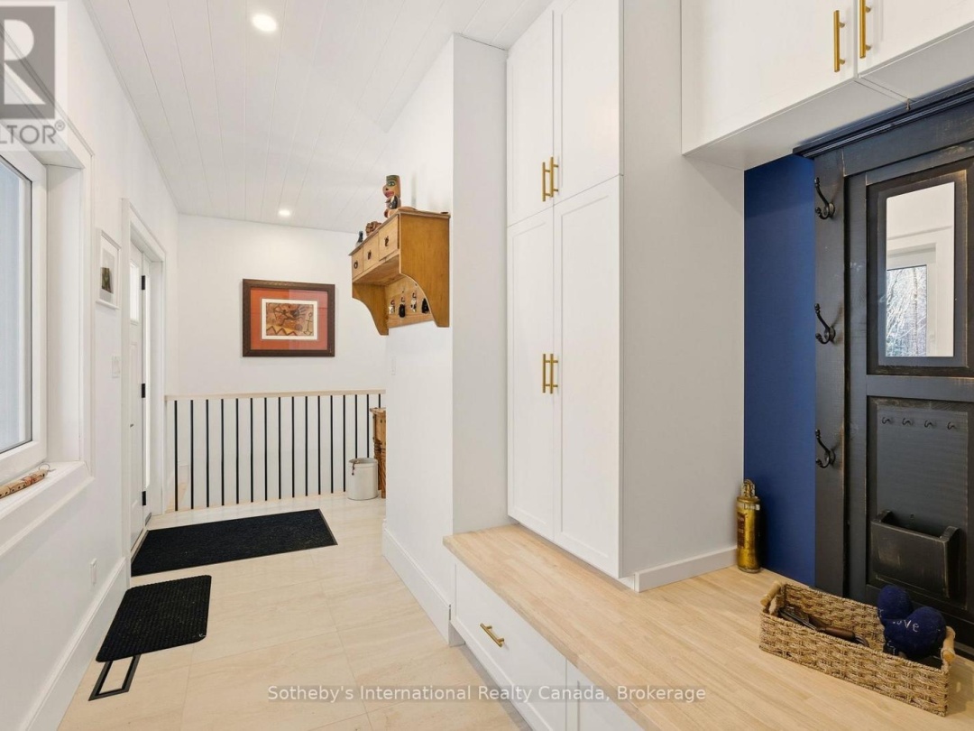 2435 RAVENSCLIFFE ROAD, Huntsville (Stisted)