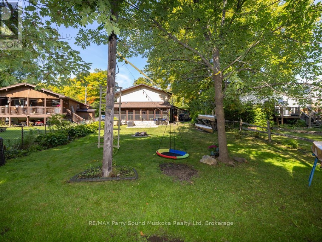 28 FOREST STREET, Parry Sound
