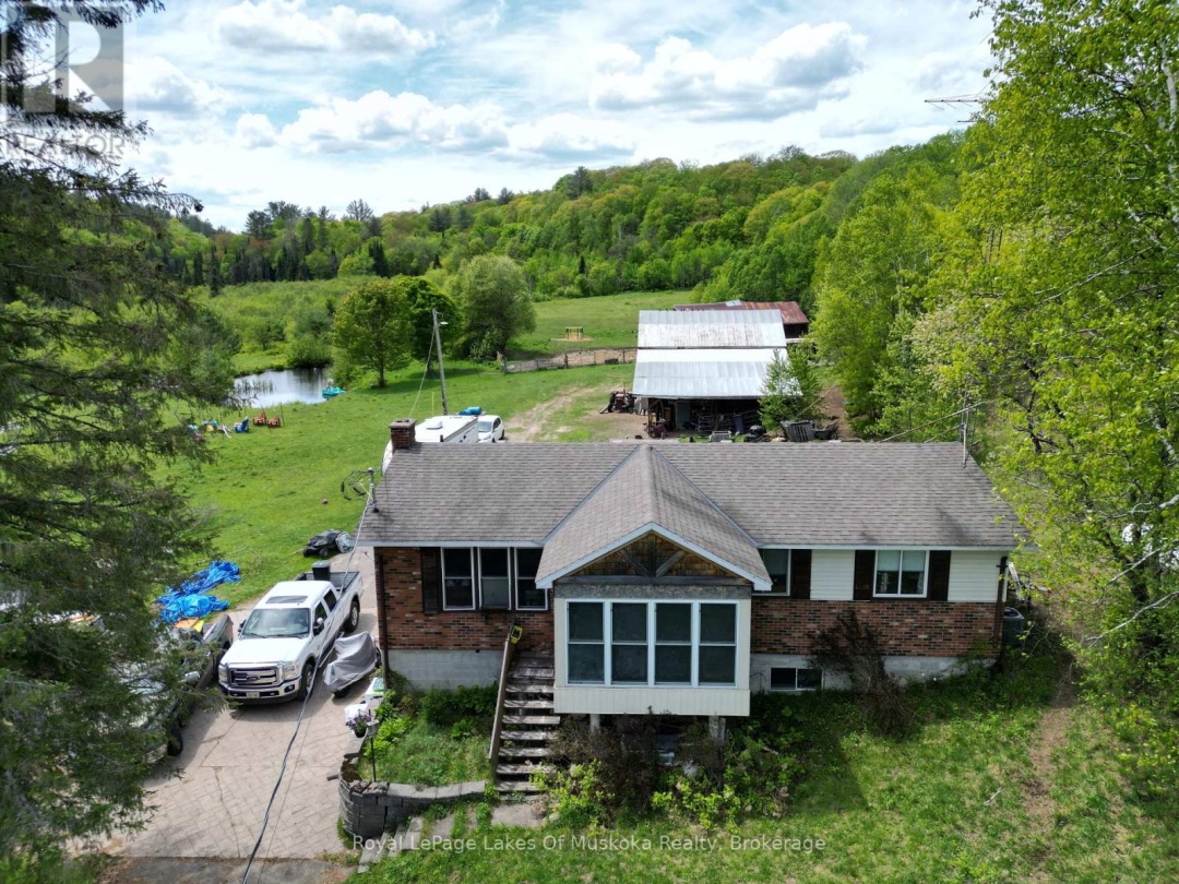 1235 Bonnie Lake Road, Bracebridge (Macaulay)