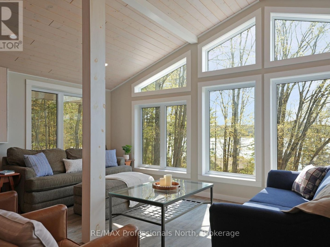 13914 HWY 35, Mountain Lake