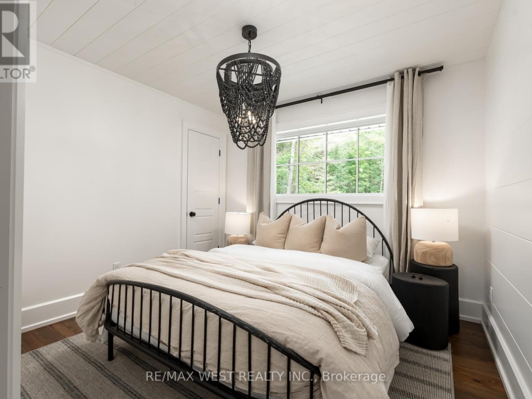1078 WOODWINDS ROAD, Lake Muskoka