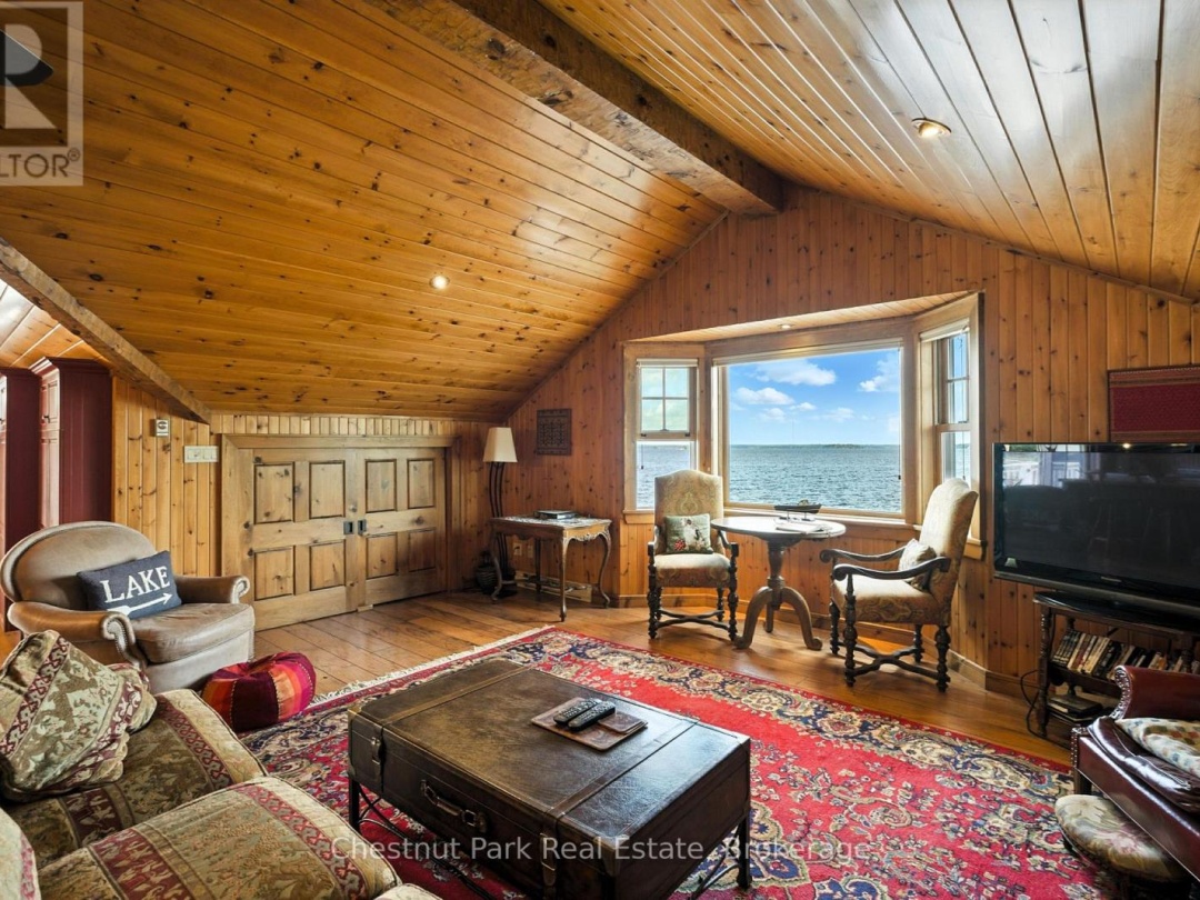 1216 ENNIS BAY ROAD, 