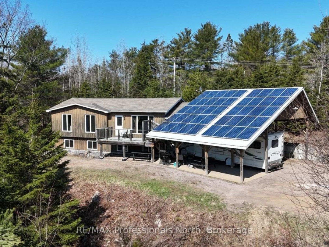 10916 HIGHWAY 503 HIGHWAY, Highlands East (Glamorgan)