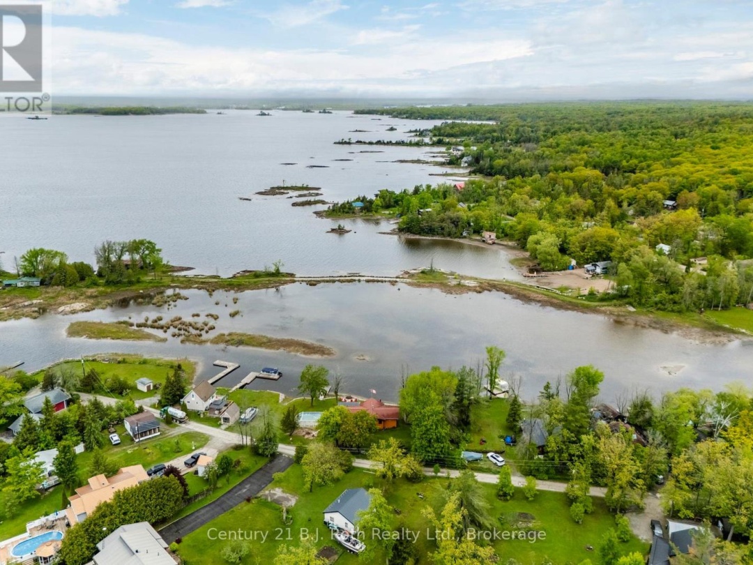 24 WILCOX ROAD, Georgian Bay