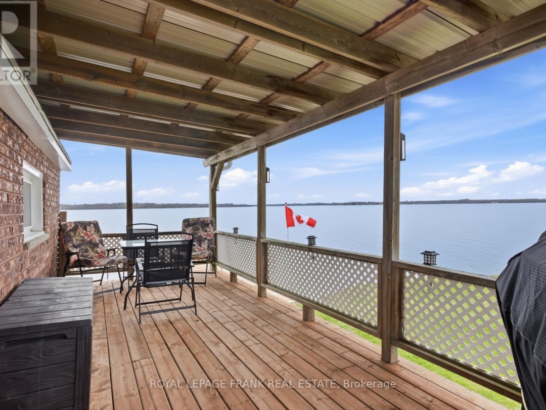 106 STARR BOULEVARD, Lake Scugog