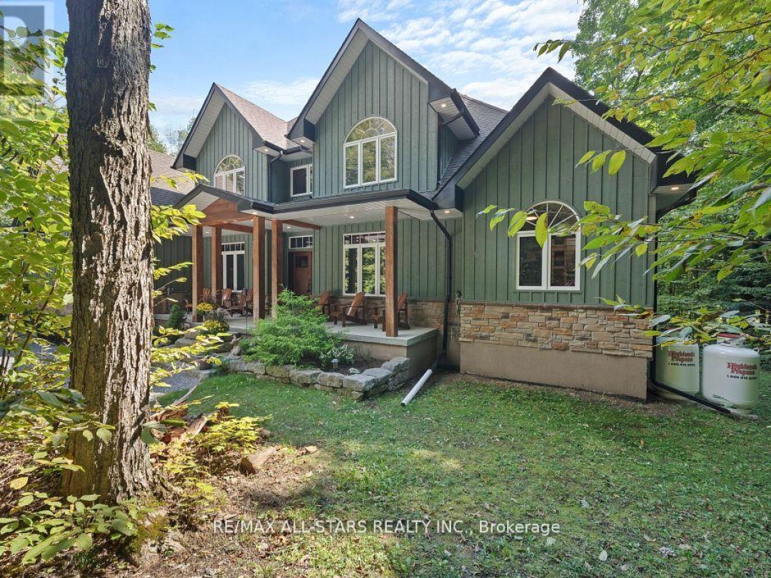 8 HARMONIOUS DRIVE, Burnt River
