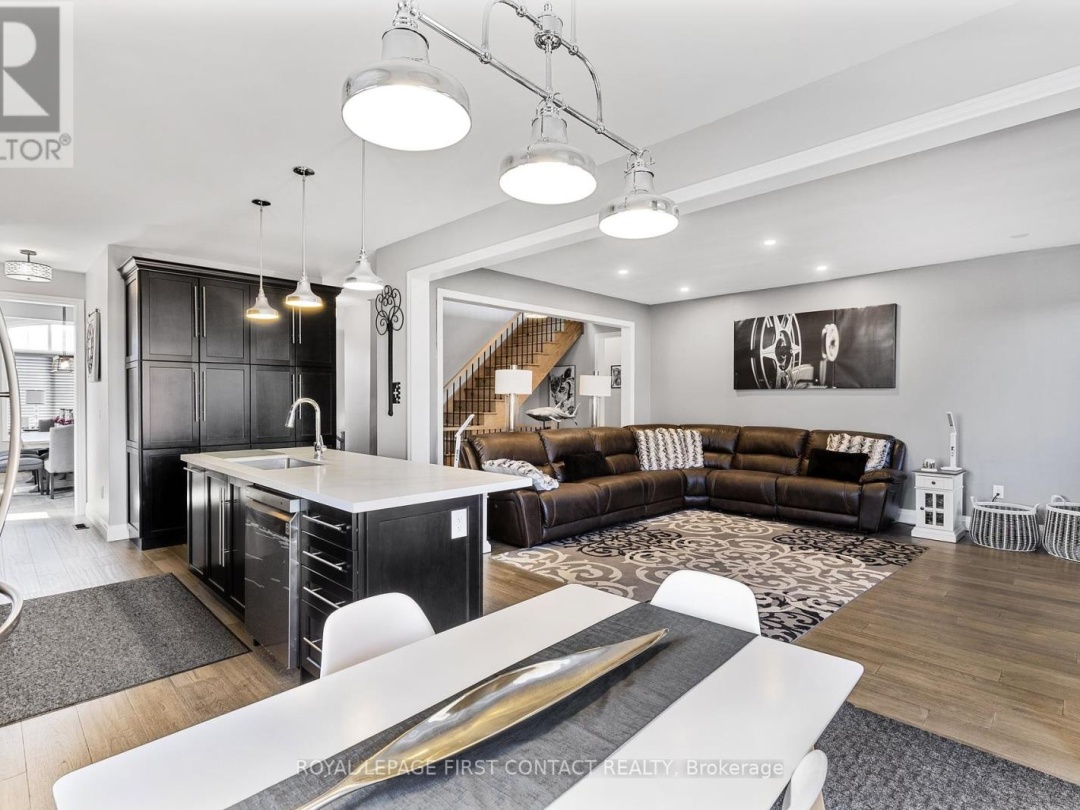 3075 ORION BOULEVARD, 