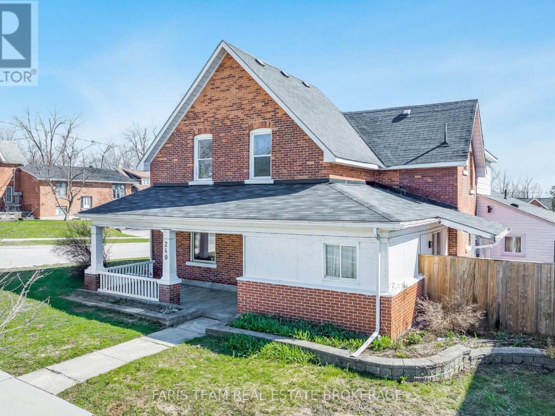 240 LACLIE STREET, Orillia