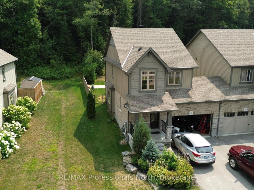 8 SPALDING CRESCENT, Huntsville (Chaffey)