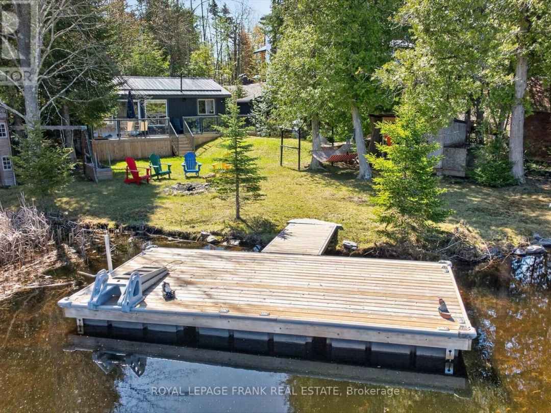 42 SUNSET COURT, Little Bald Lake