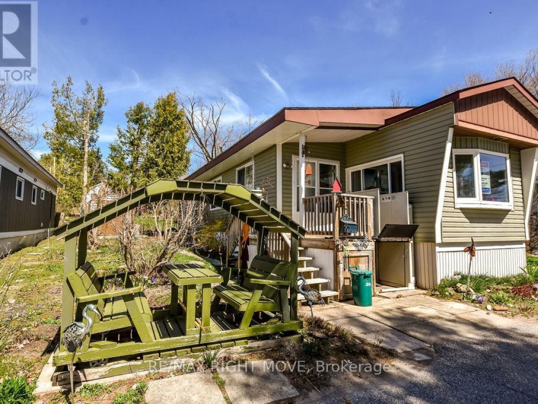 22 26 Dunn Avenue, Orillia