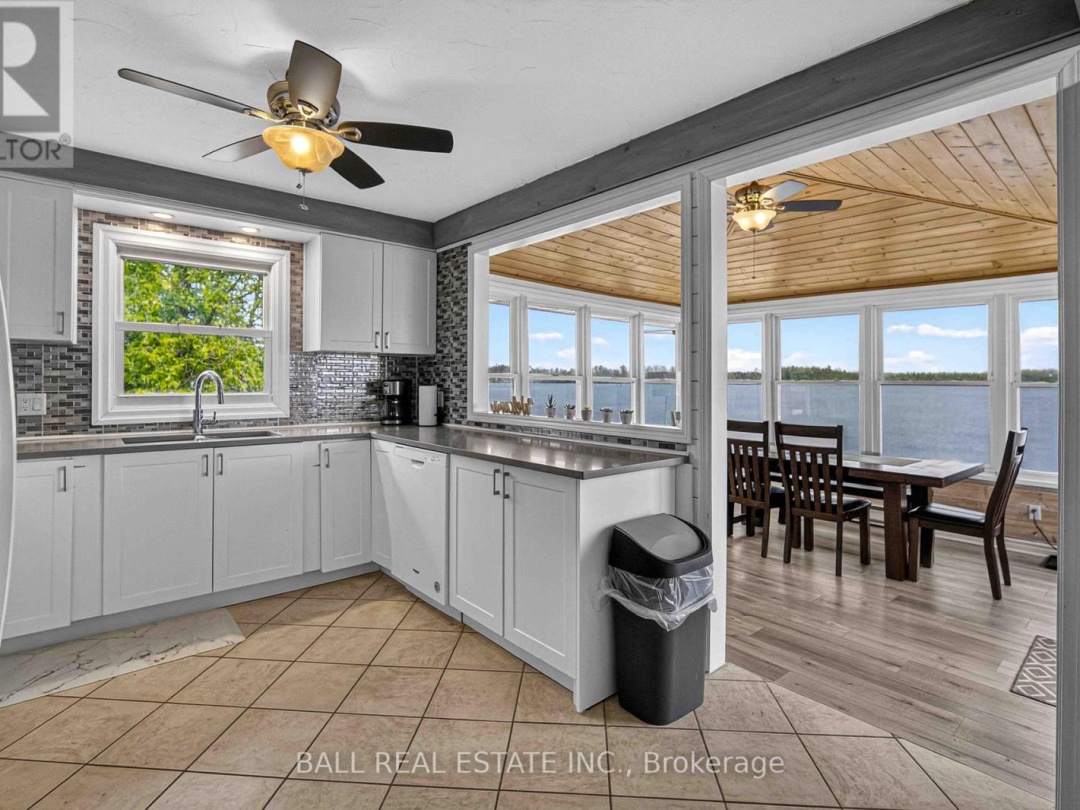 169 FELLS POINT ROAD, Cameron Lake
