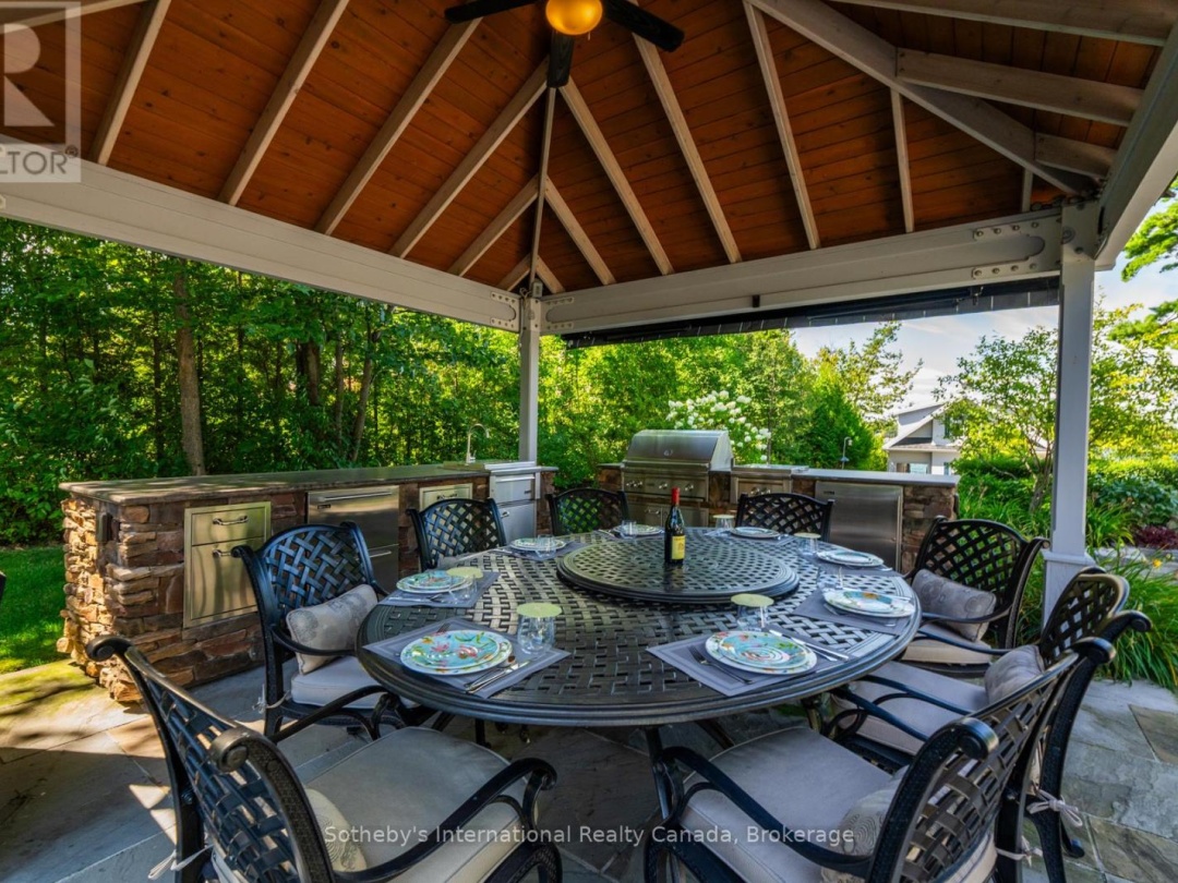 153 CREIGHTON STREET S, Lake Simcoe