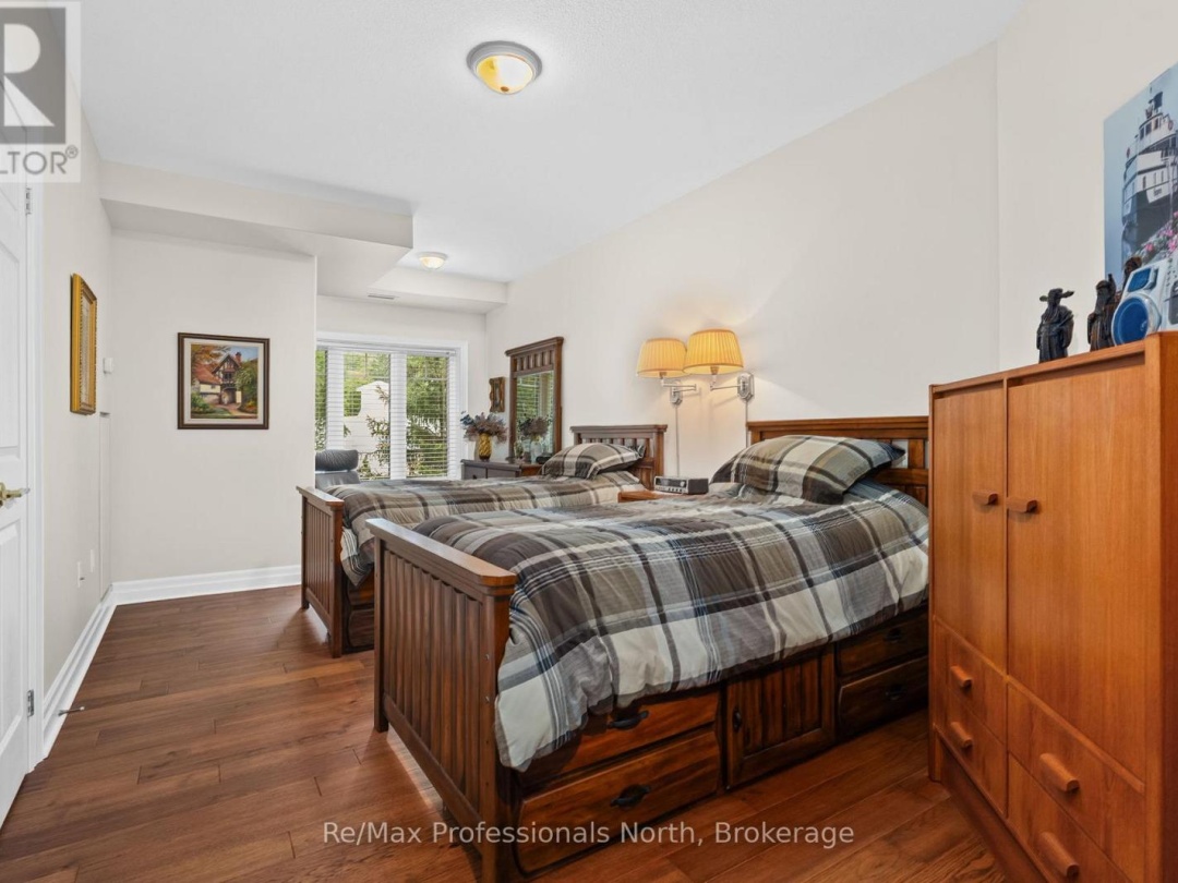 207 - 110 STEAMSHIP BAY ROAD, 