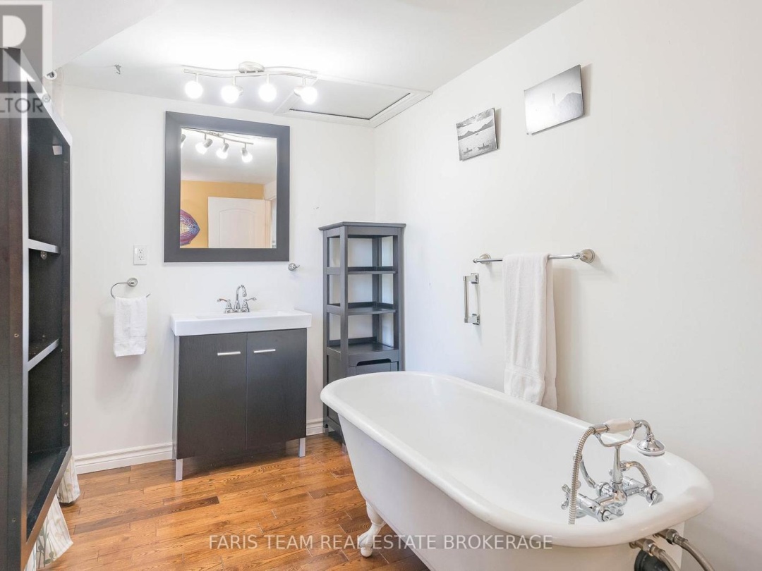 139 VETERANS LANE, Tay (Victoria Harbour)