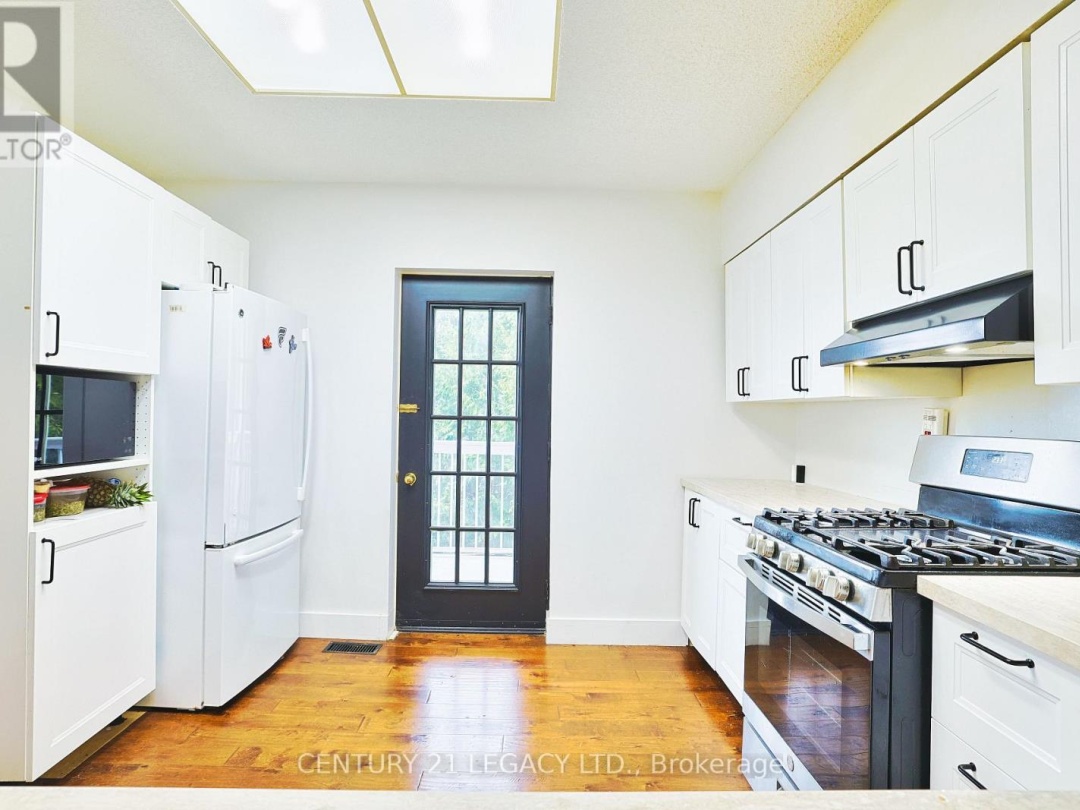23 LANSDOWNE STREET W, Huntsville (Chaffey)
